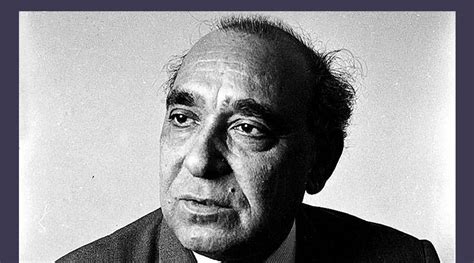 हिन्दी और उर्दू के यशस्वी कथाकार 'पद्म भूषण' कृश्न चन्दर का जन्मदिन आज