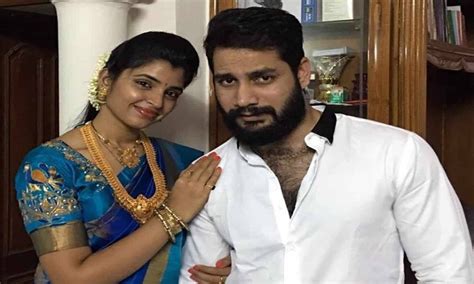 TV anchor Shyamala's husband Narsimha Reddy held for sexual abuse, cheating