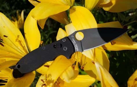 Wallpaper Black, Spyderco, Manix 2, G-10 for mobile and desktop ...