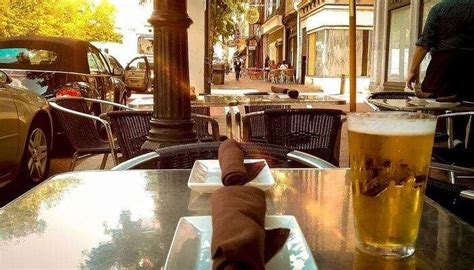 6 Most Peppy Nightclubs In Varanasi For A Unique Vacay In 2025