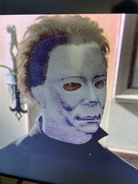 For anyone who wanted to see the CGI mask in glorious 4K UHD : r ...