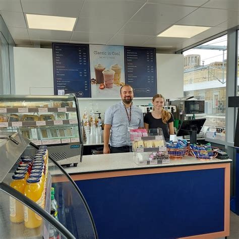 New coffee shop opens at Cambridge rail station | Greater Anglia
