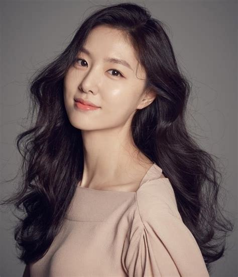 Seo Ji-Hye - AsianWiki