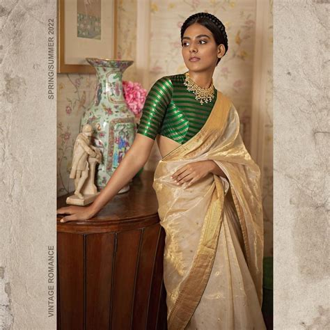 20 Trendy Kerala Saree Blouse Designs for Your Wedding Wardrobe