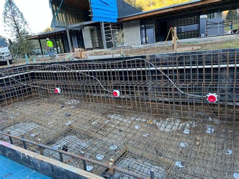 Pool Building Process AU 的图像结果