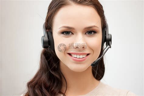 帮助热线办公室技术工人助手快乐微笑服务台顾问手机女性高清图片下载-正版图片321371081-摄图网