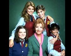 The facts of life theme song