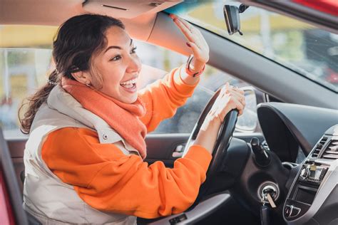 6 características que todas as pessoas educadas sempre exibem por aí