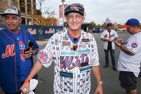 Popular New York Mets fan, family hit hard by coronavirus