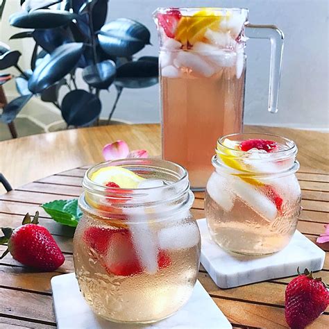 Pink Pomegranate Vitamin Water Recipe | Recipe | Pomegranate vitamin ...