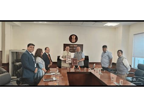 IRCTC signs agreement with External Ministry to operate Bharat Gaurav ...