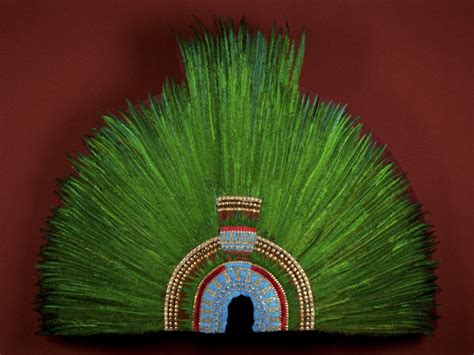 ¿Dónde está el Penacho de Moctezuma? - Alan x el Mundo