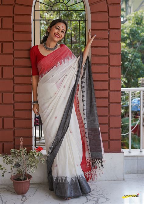 Pure Handloom Cotton Jamdani with Temple Border – Amrapali Boutique