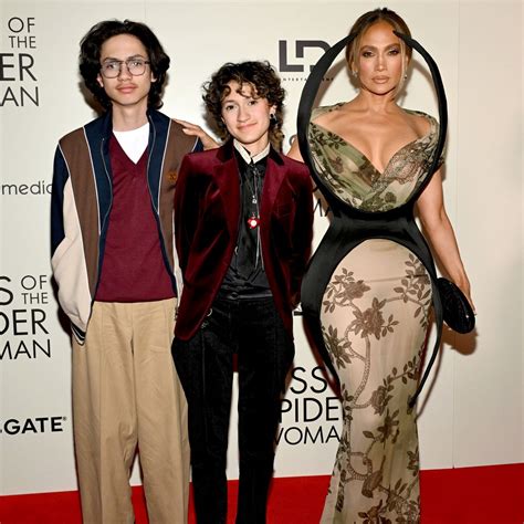 Jennifer Lopez is unrecognizable after glam transformation: Fans confuse her with another pop star