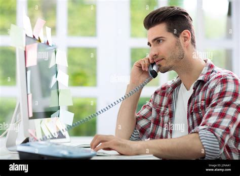 A Man Busy with Computer 的图像结果