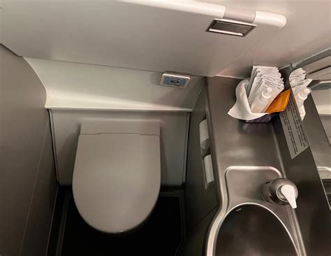 Lufthansa A319 Business Class 的图像结果