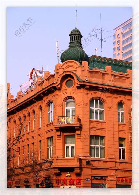 哈尔滨有条堪称亚洲第一街：仿欧建筑71栋，“黄金”铺就的石头路_腾讯新闻