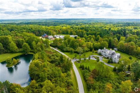 Hunting Valley, OH Homes for Sale & Real Estate - Homes.com