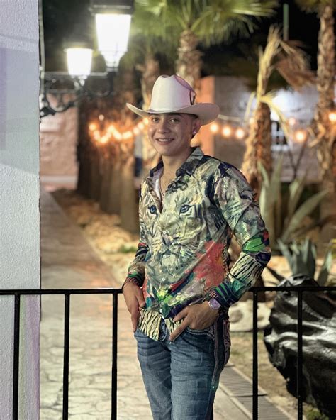 Adan Bernal (@bernal.adan) • Instagram photos and videos