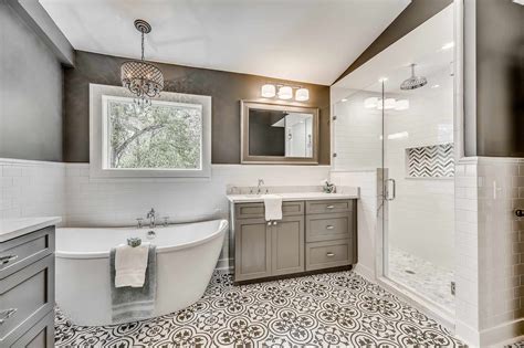 Bathroom Remodels - Showcase Contracting Group - Jacksonville, FL