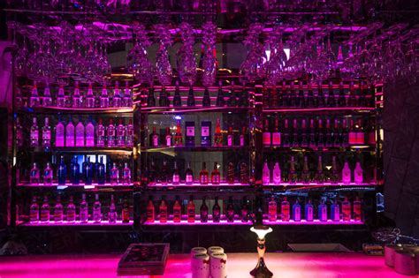 炫酷科技感酒吧 - 效果图交流区-建E室内设计网