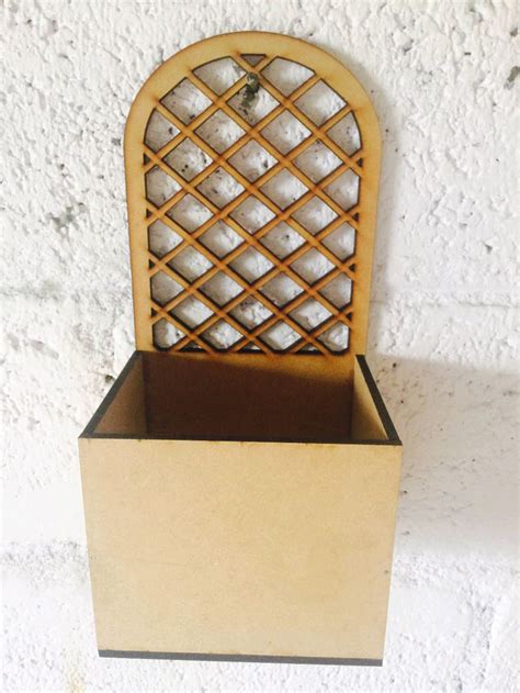 Jali Cut Mini Planter Box 2