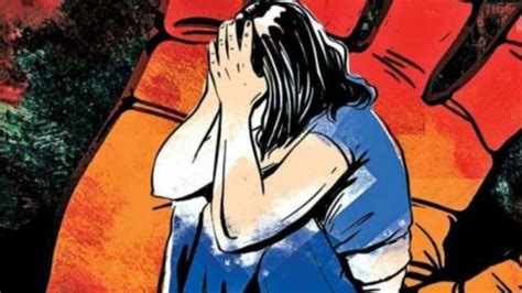 Girl Gang Raped : హైదరాబాద్ మీర్‌పేటలో బాలికపై గ్యాంగ్‌రేప్‌