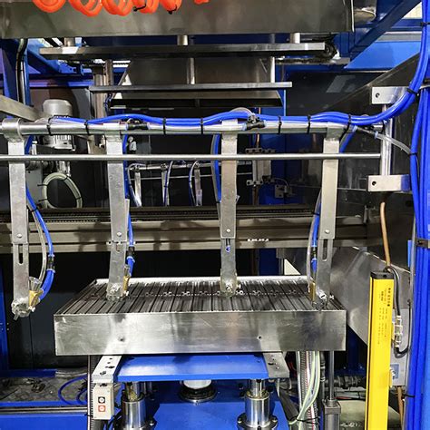 Cheap Vacuum Form Machine 的图像结果