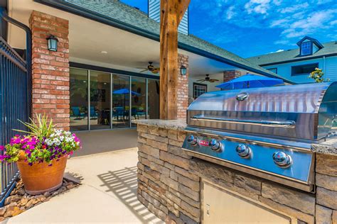 Gallery - Fall Creek Square