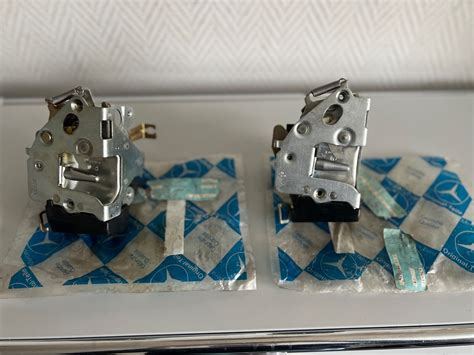 NEU NOS Mercedes W126 Coupe C126 BOMORO Türschloss RECHTS RHD Door Lock ...