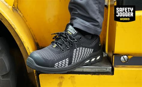 SAFETY JOGGER Safety Shoe ECOFITZ S1 | Slip Resistant, 200J Steel Toe ...