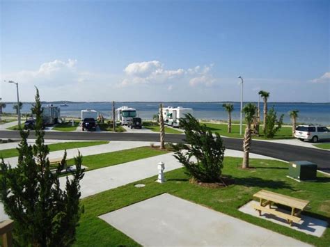 RV Camping Fort Pierce FL: Best Spots & Tips