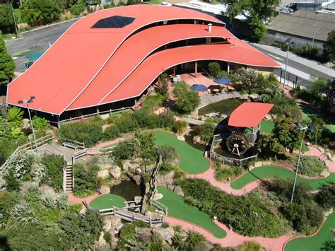 Mini Golf Range 的图像结果