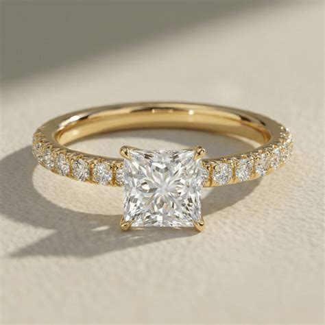 Solitaires – True Diamond IN