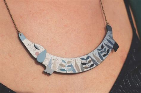 OGRLICA PESO OKO VRATA – svjetlo sivi - Petra Žabčić ART