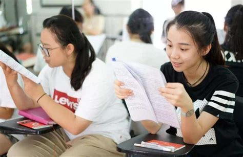 重庆成人学士学位要如何考取?_重庆市成人高考网