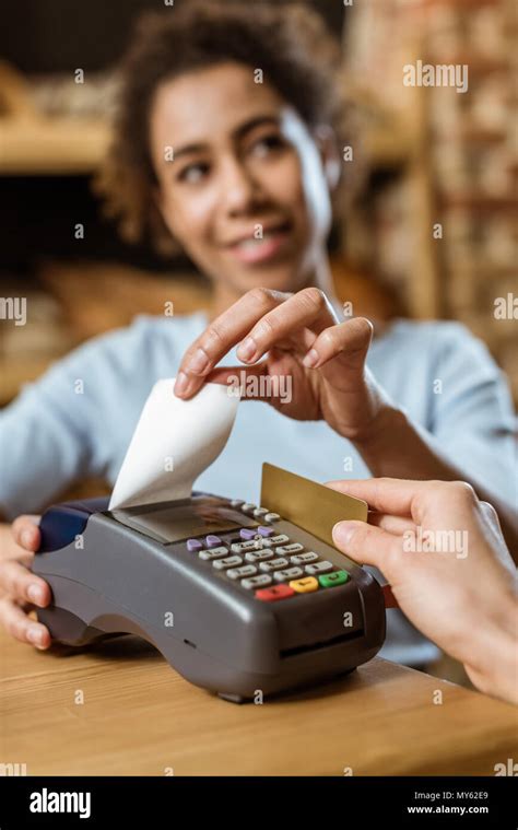 Cashier Computer 的图像结果