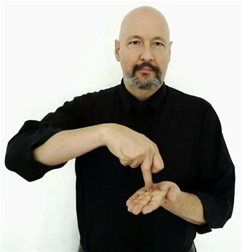 "flamingo" American Sign Language (ASL)