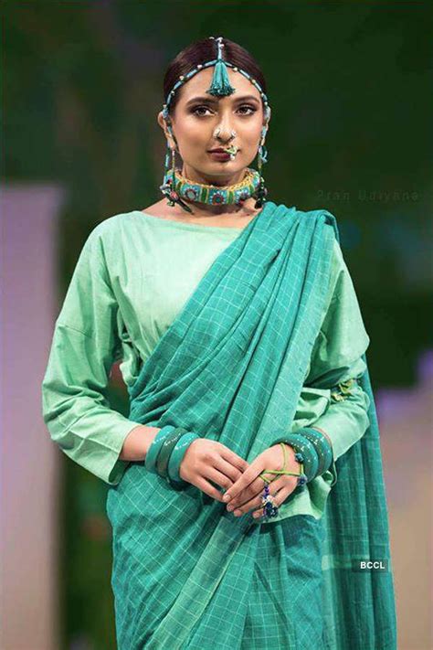 Roshmitha Harimurthy walks at Rajasthan Heritage Week 2016