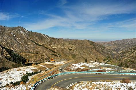 新疆旅游必去的十大景点-新疆最美景点推荐-天山风情网