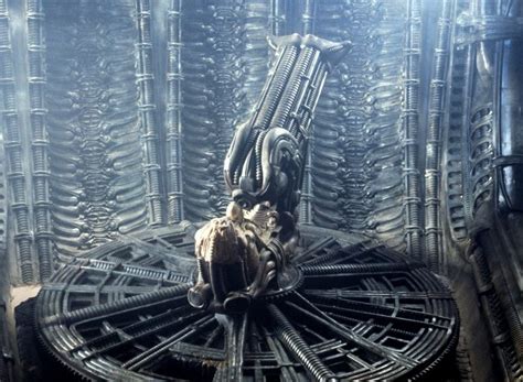 Alien Movie Design 的图像结果