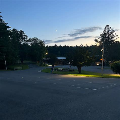 ROARING BROOK RANCH RESORT (Lake George) - Resort Reviews & Photos ...