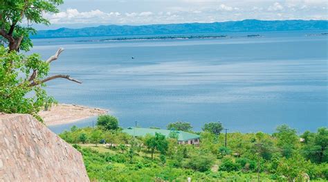 WATERFRONT RESORT HOTEL (Kariba) - Hotel Reviews & Photos - Tripadvisor