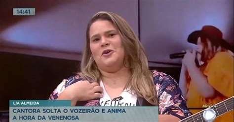 Cantora Lia Almeida anima o sábado no Balanço Geral – Noticias R7