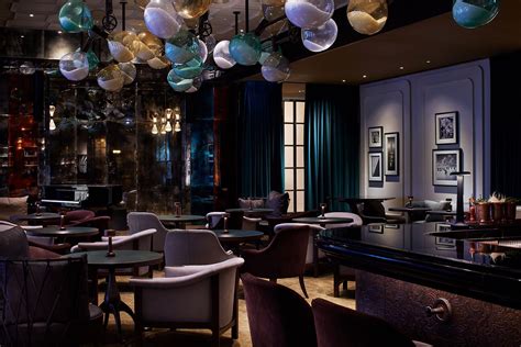 12 hotels around the world with award-winning bars | Condé Nast ...