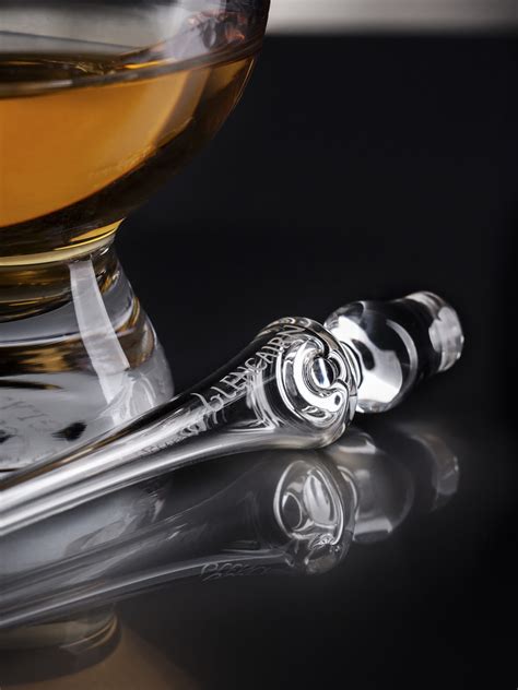 The Glencairn Pipette - THE OFFICIAL Whisky Glass