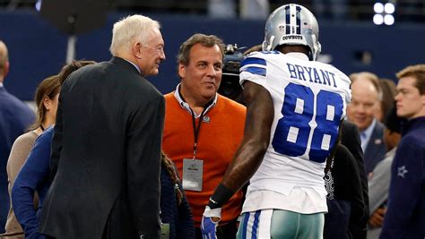 Dan Campbell isn’t classless and showed Chris Christie why