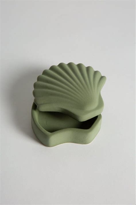 Beautiful Closet Design 的图像结果