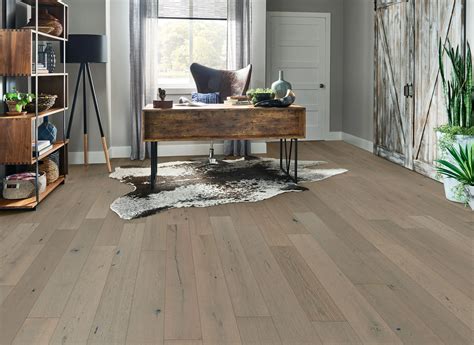 Breezy Gray 6.5" Oak Engineered Hardwood Flooring | Bruce