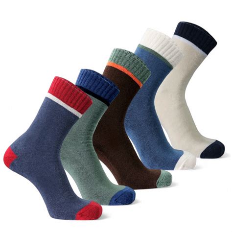 Socks Falling 的图像结果